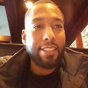 Meet your Posher, Avery